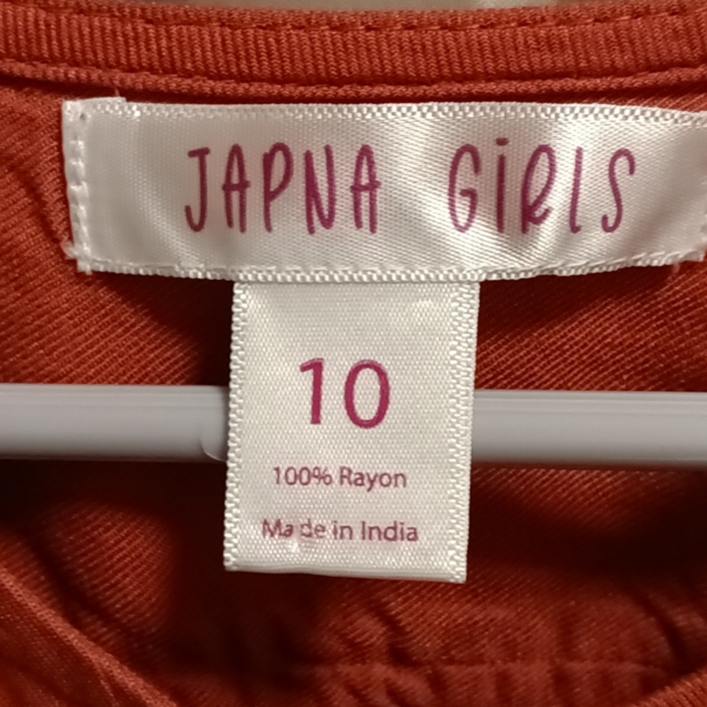 JAPNA GIRLS rust colored short sleeve jumpsuit w belt & deep pockets Size 10